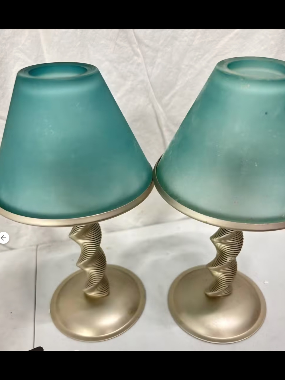 Teal Glass Shade Table Tea Lighy Lamp with Twisted Base